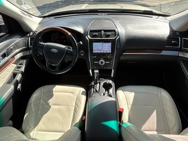 Used 2017 Ford Explorer Platinum AWD/4WD image 10