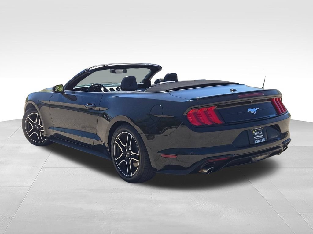 Used 2021 Ford Mustang Premium RWD image 11
