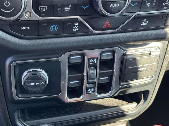 Used 2024 Jeep Wrangler Sahara 4xe image 24