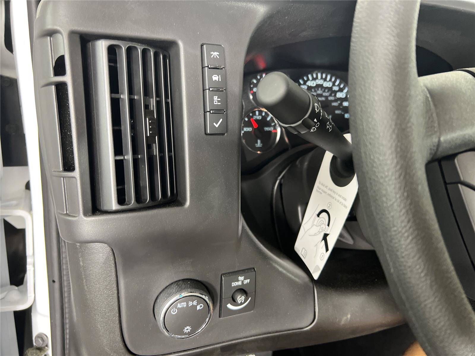New 2025 GMC Savana 2500 w/ Driver Convenience Package RWD image 26