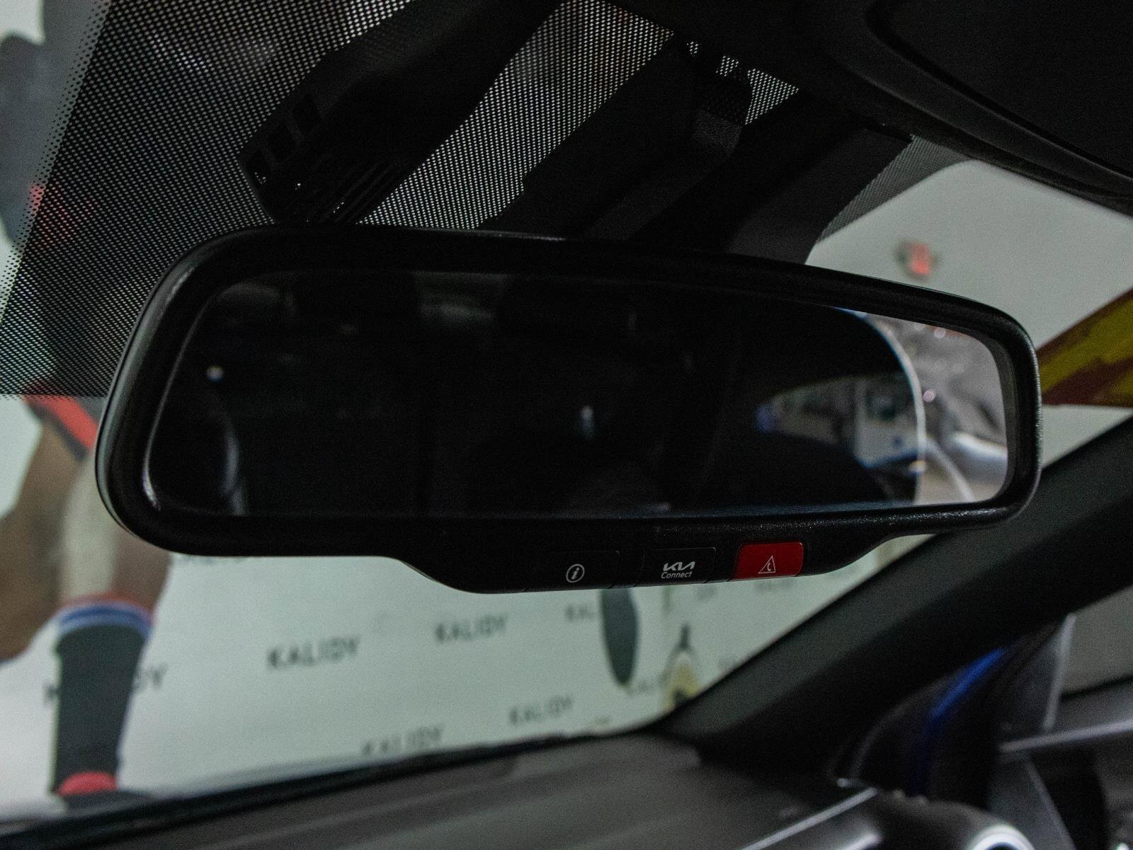 Used 2024 Kia Forte GT-Line w/ GT-Line Premium Package image 13