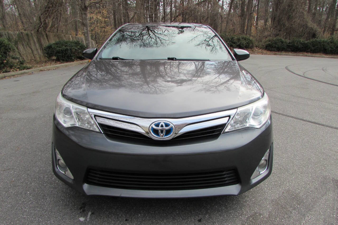 Used 2014 Toyota Camry XLE image 9