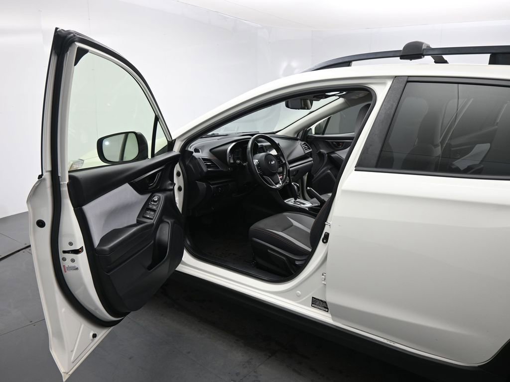 Used 2022 Subaru Crosstrek 2.0i Premium image 9