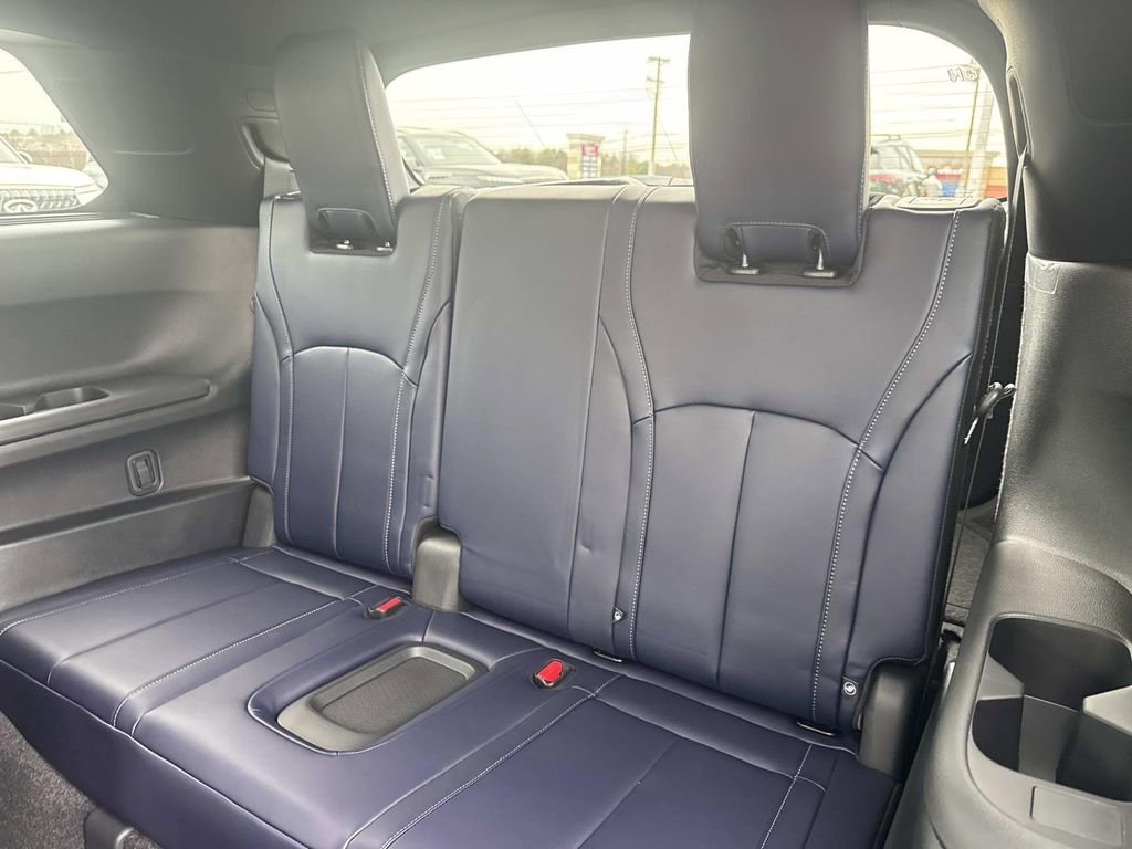 New 2026 INFINITI QX60 Sport w/ Dark Cargo Package image 19