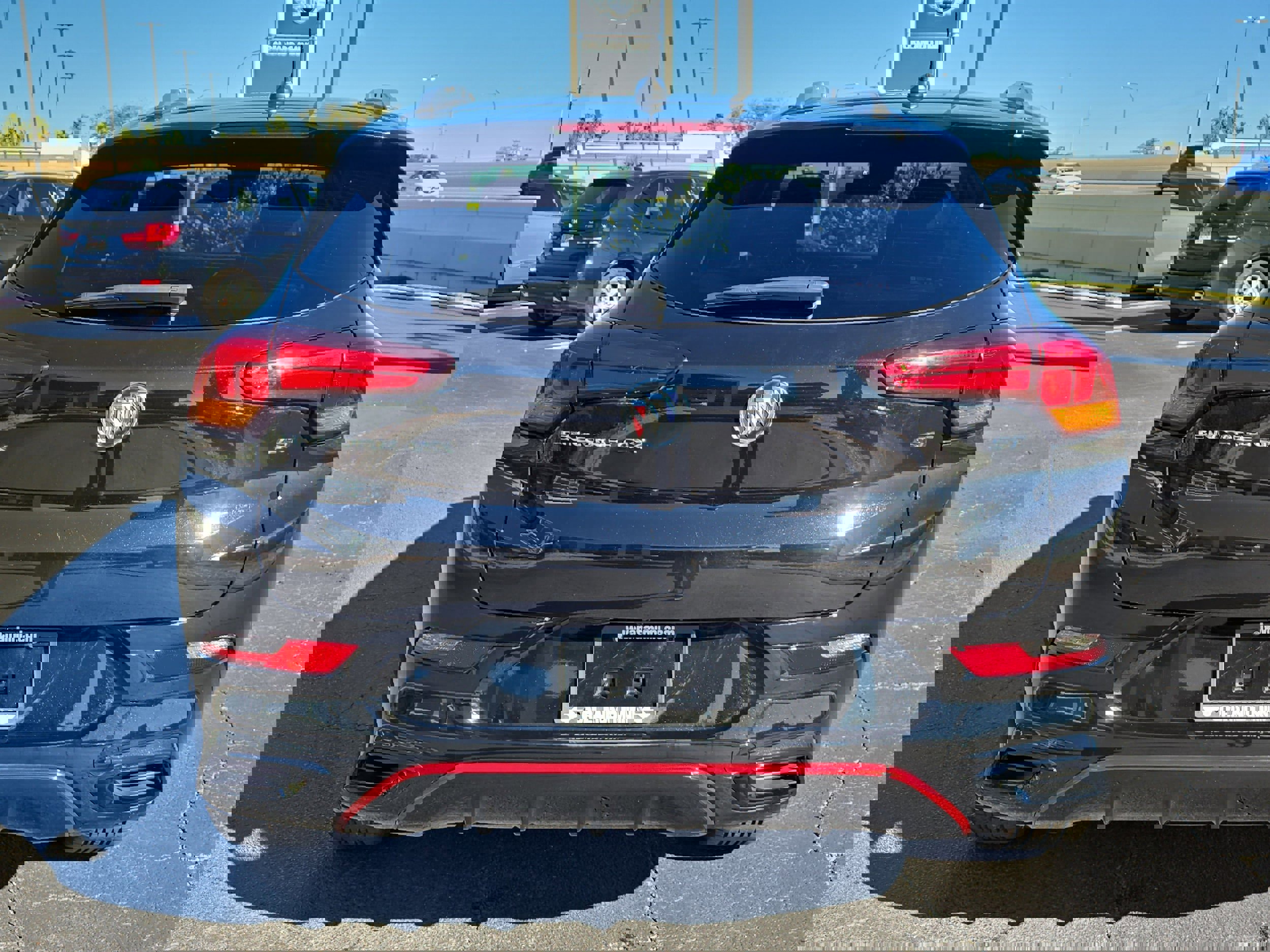 Used 2023 Buick Encore GX Select w/ Sport Touring Package image 4