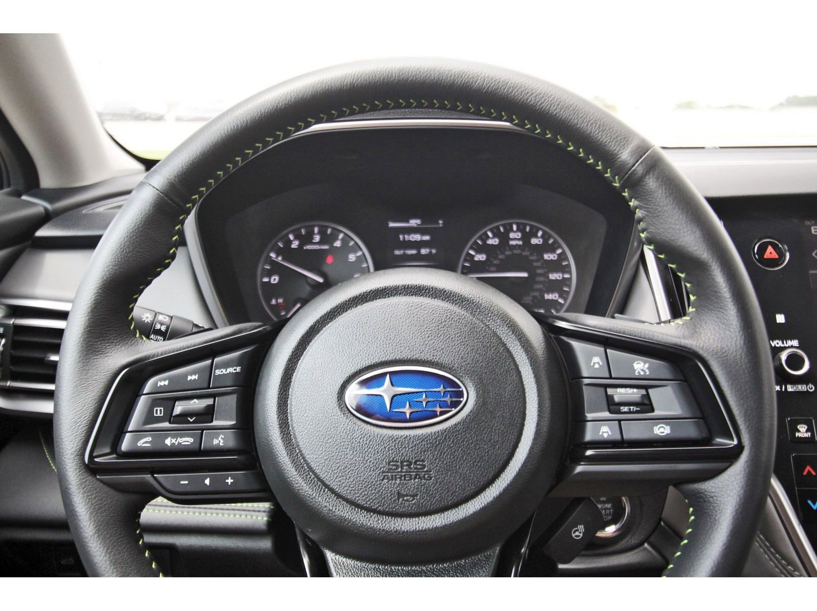 Certified 2025 Subaru Outback Onyx Edition AWD/4WD image 13