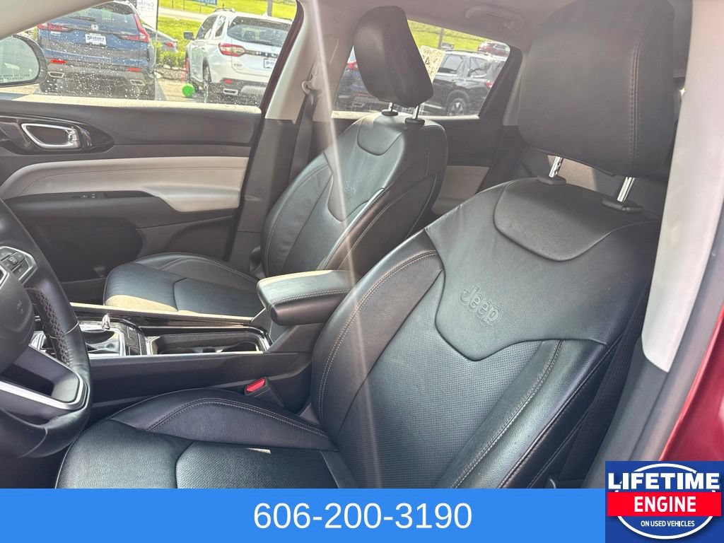 Used 2022 Jeep Compass Limited AWD/4WD image 17