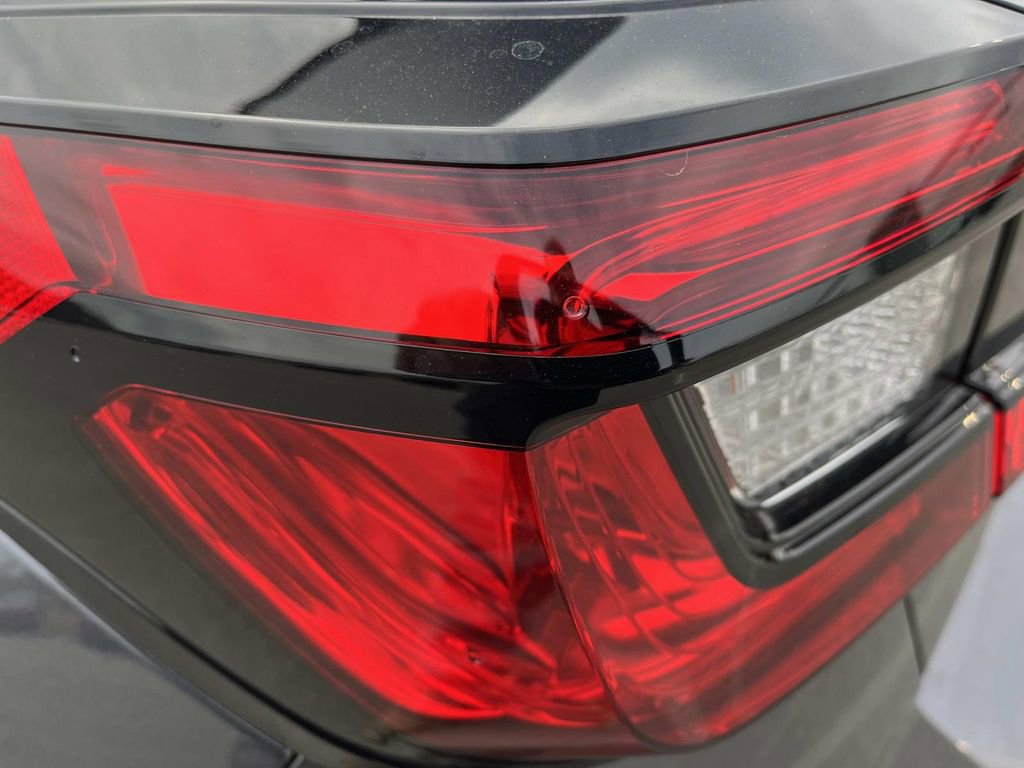 Used 2025 Subaru Impreza 2.0i image 10