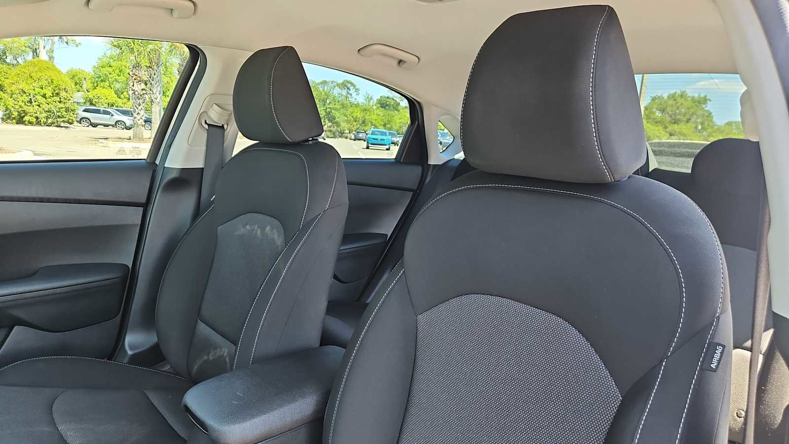 Used 2023 Kia Forte LXS w/ LXS Technology Package image 13