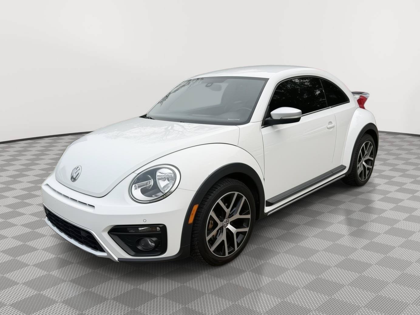 Used 2017 Volkswagen Beetle 1.8T Dune FWD image 5