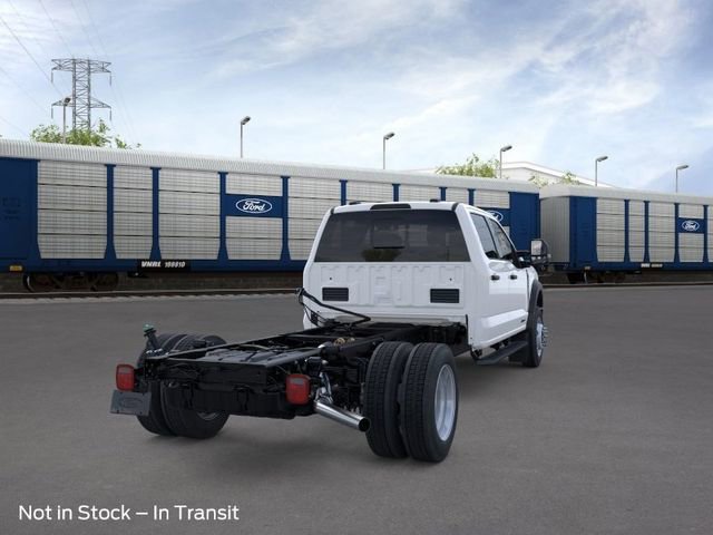 New 2026 Ford F550 4x4 Crew Cab image 8