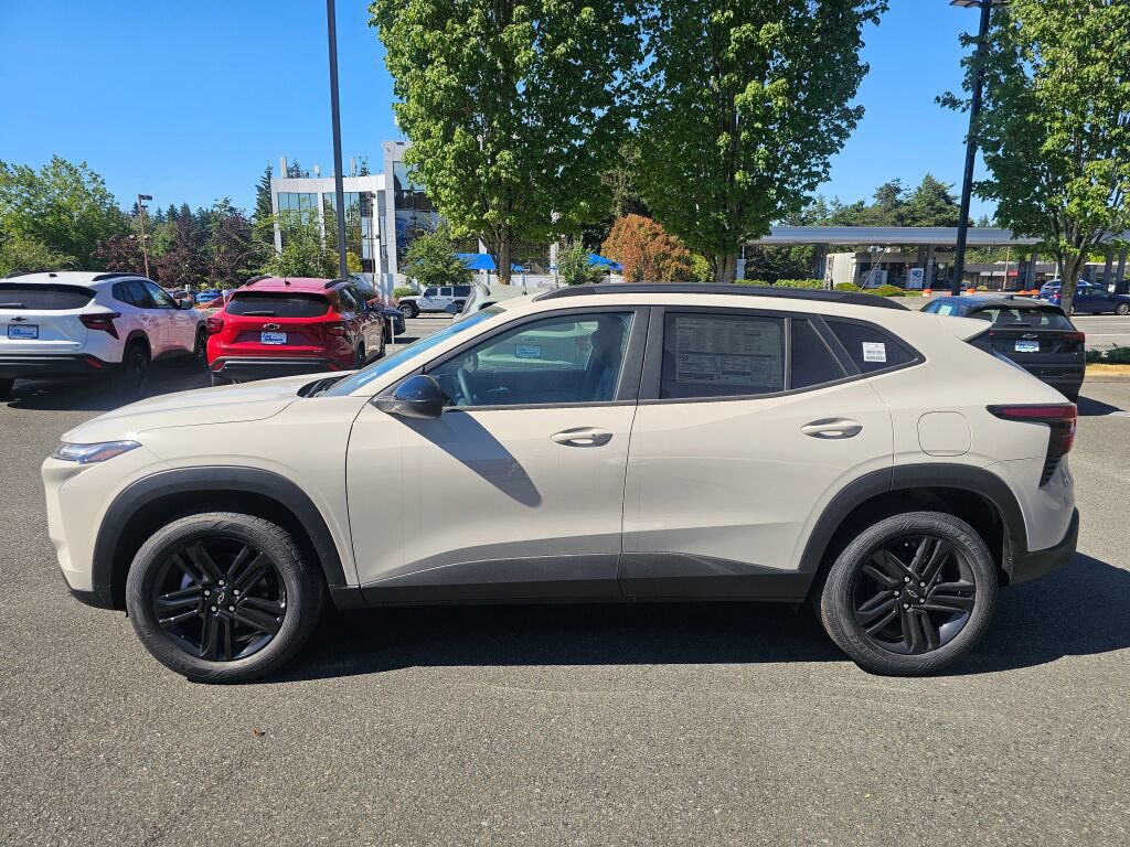 New 2026 Chevrolet Trax ACTIV w/ Driver Confidence Package FWD image 8