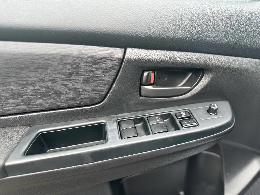 Used 2012 Subaru Impreza 2.0i image 18