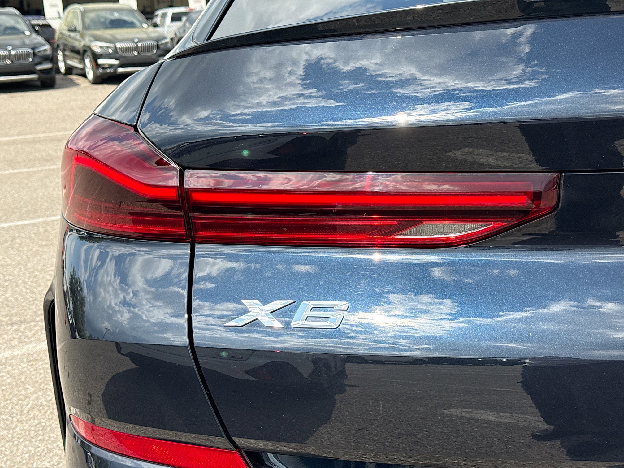 Used 2026 BMW X6 xDrive40i image 10