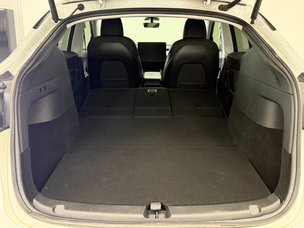 Used 2020 Tesla Model Y Performance image 26