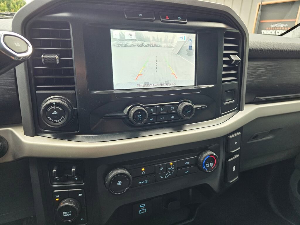 Used 2022 Ford F150 XLT w/ Trailer Tow Package image 27