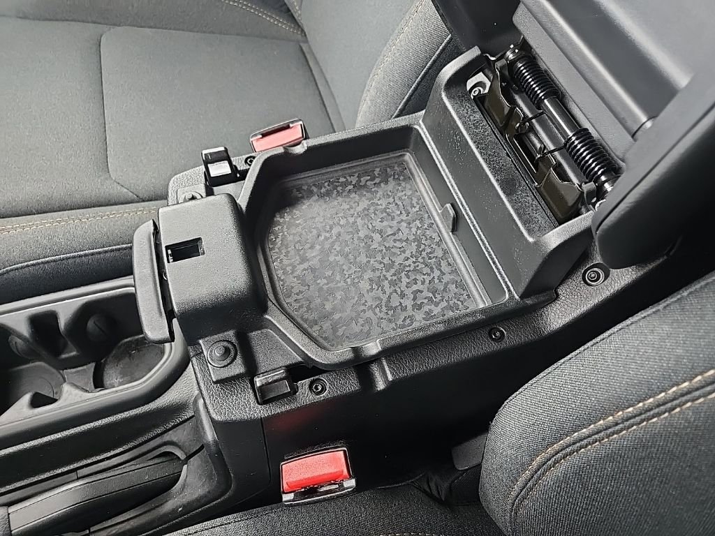 Used 2024 Jeep Wrangler Sahara w/ Technology Group image 66