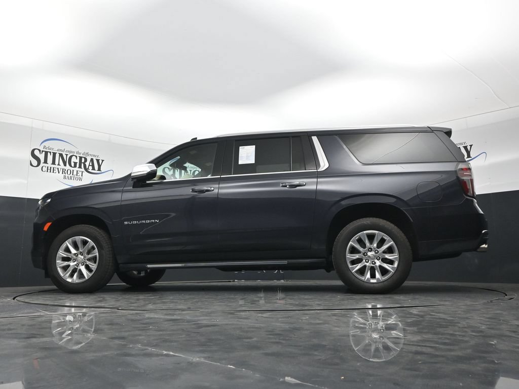 Used 2024 Chevrolet Suburban Premier RWD image 32