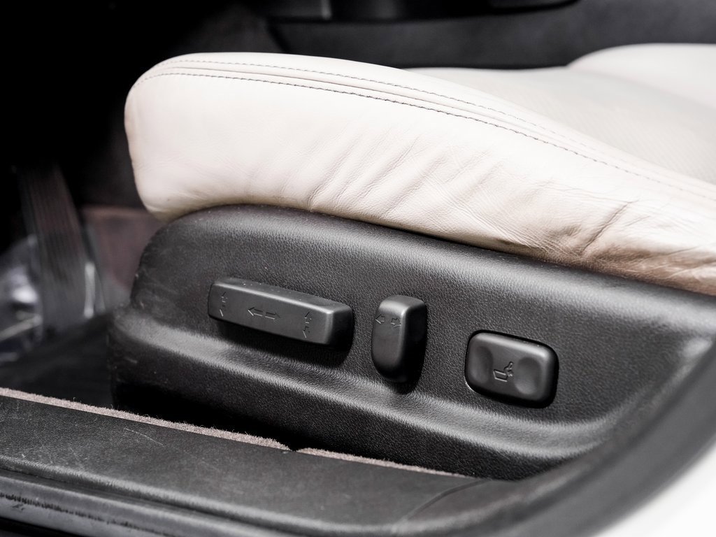 Used 2012 Acura TL SH-AWD image 11