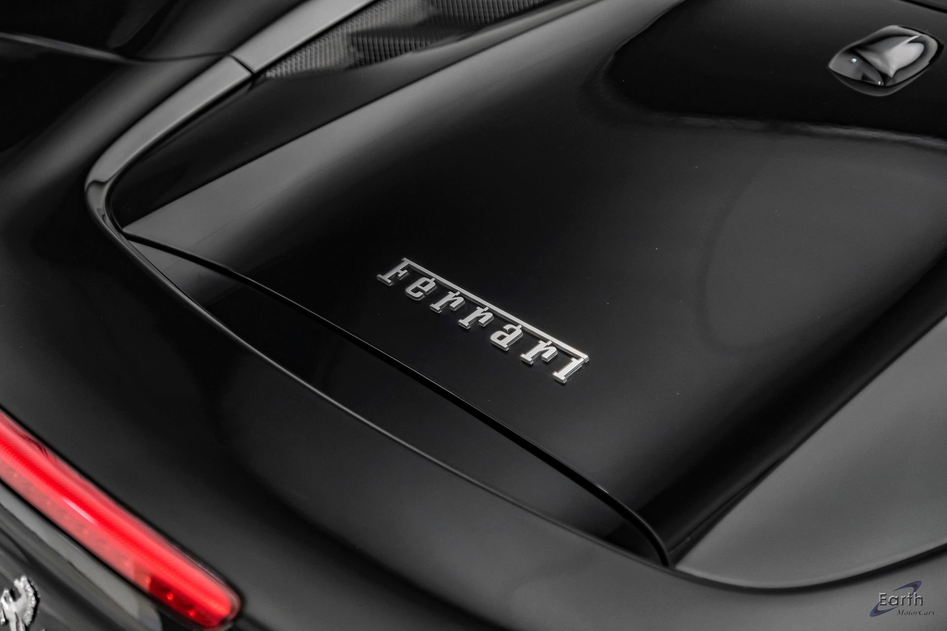 Used 2018 Ferrari 488 Spider RWD image 20