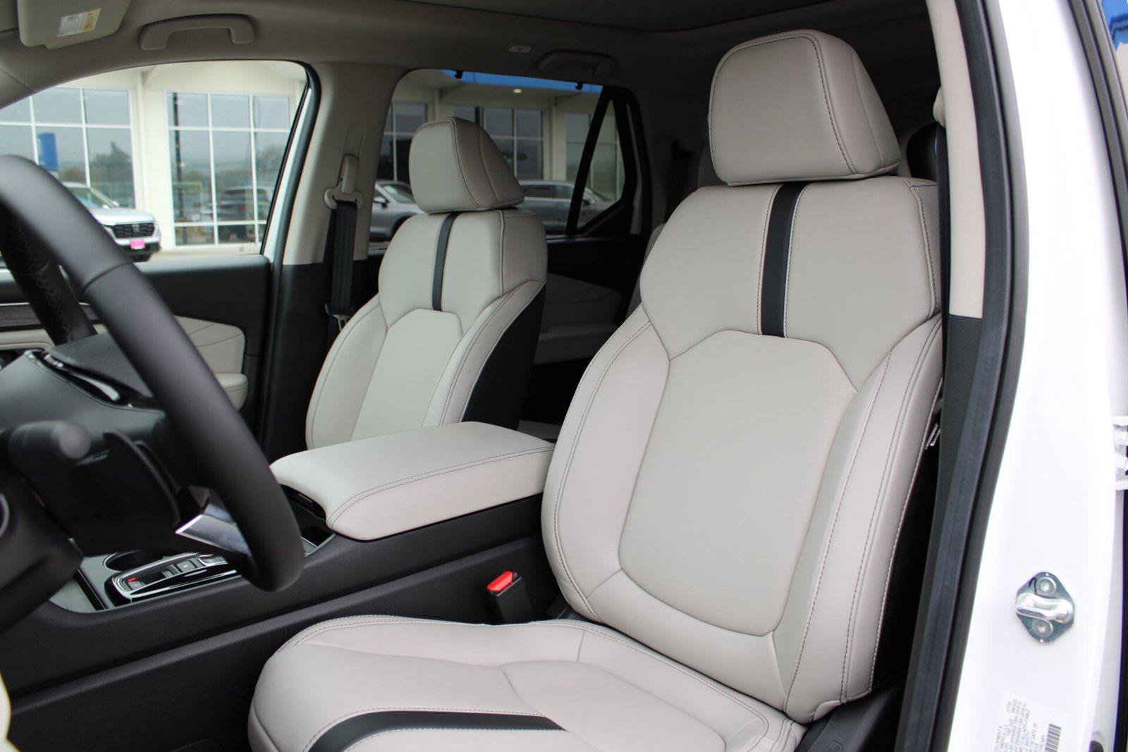 New 2026 Honda Pilot Touring image 21