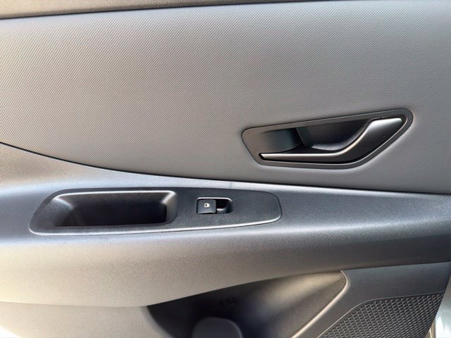 New 2026 Hyundai Elantra SEL Sport FWD image 30