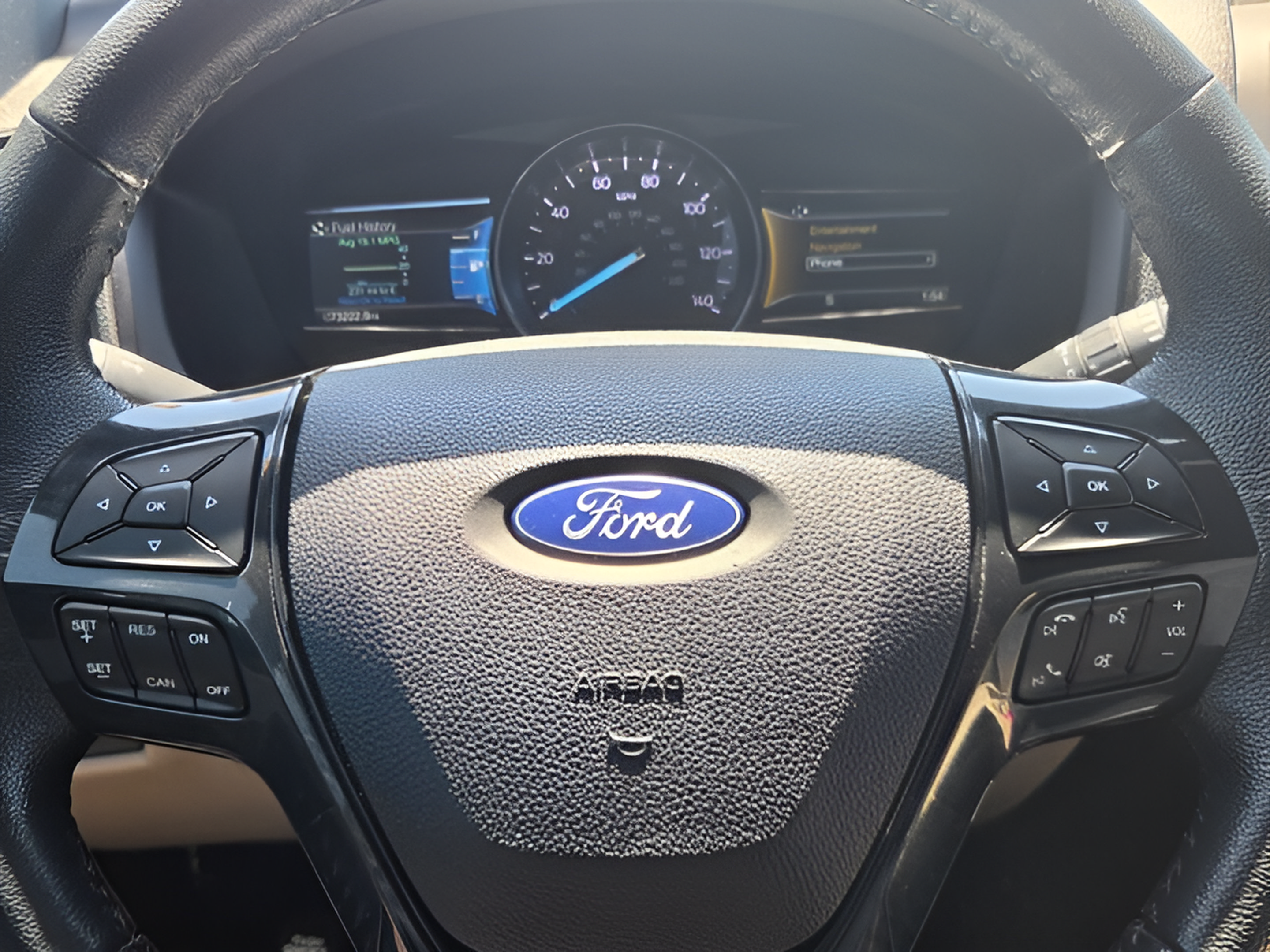 Used 2019 Ford Explorer XLT w/ Equipment Group 202A FWD image 24