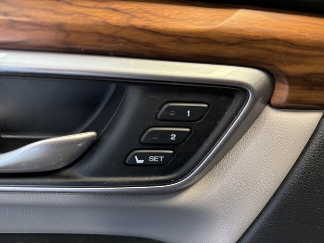 Used 2017 Honda CR-V EX-L image 16
