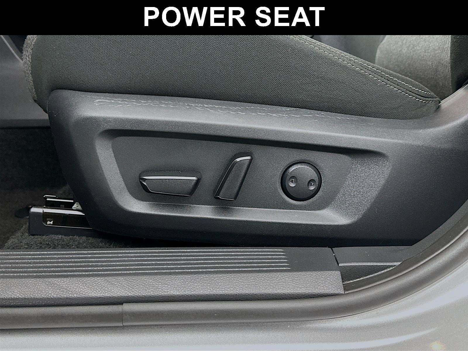 Used 2024 Nissan Rogue SV image 19