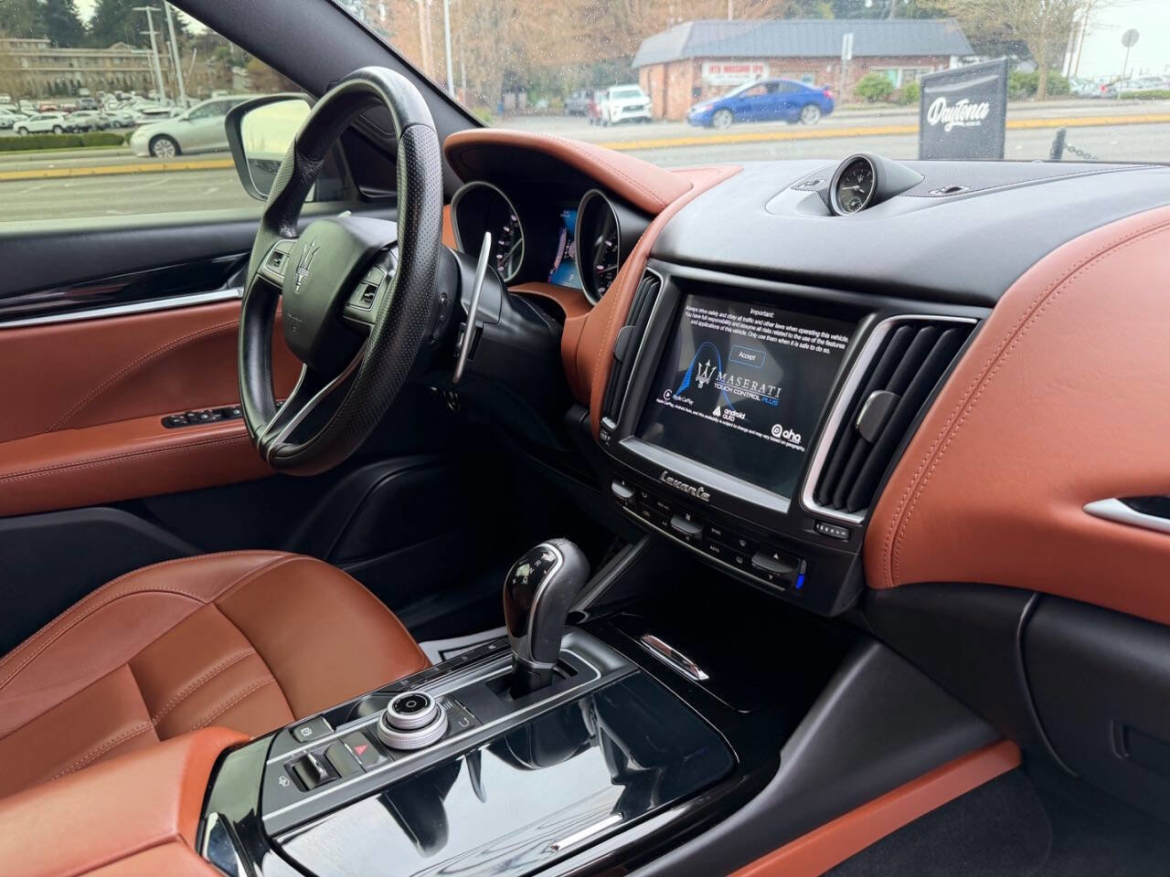 Used 2017 Maserati Levante w/ Sport Package image 26