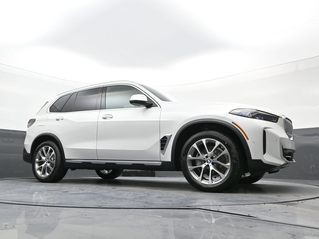 New 2026 BMW X5 xDrive40i AWD/4WD image 23