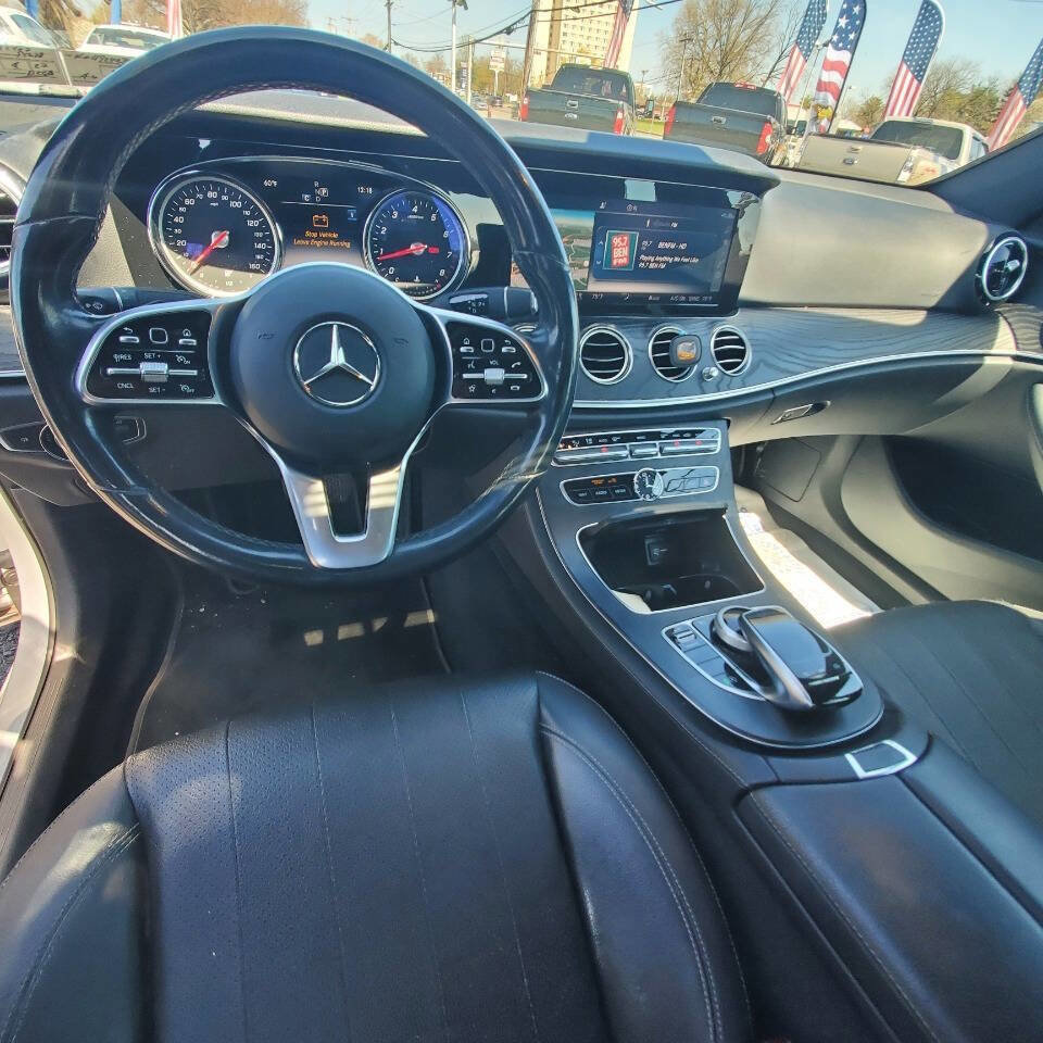 Used 2019 Mercedes-Benz E 450 4MATIC Sedan image 9