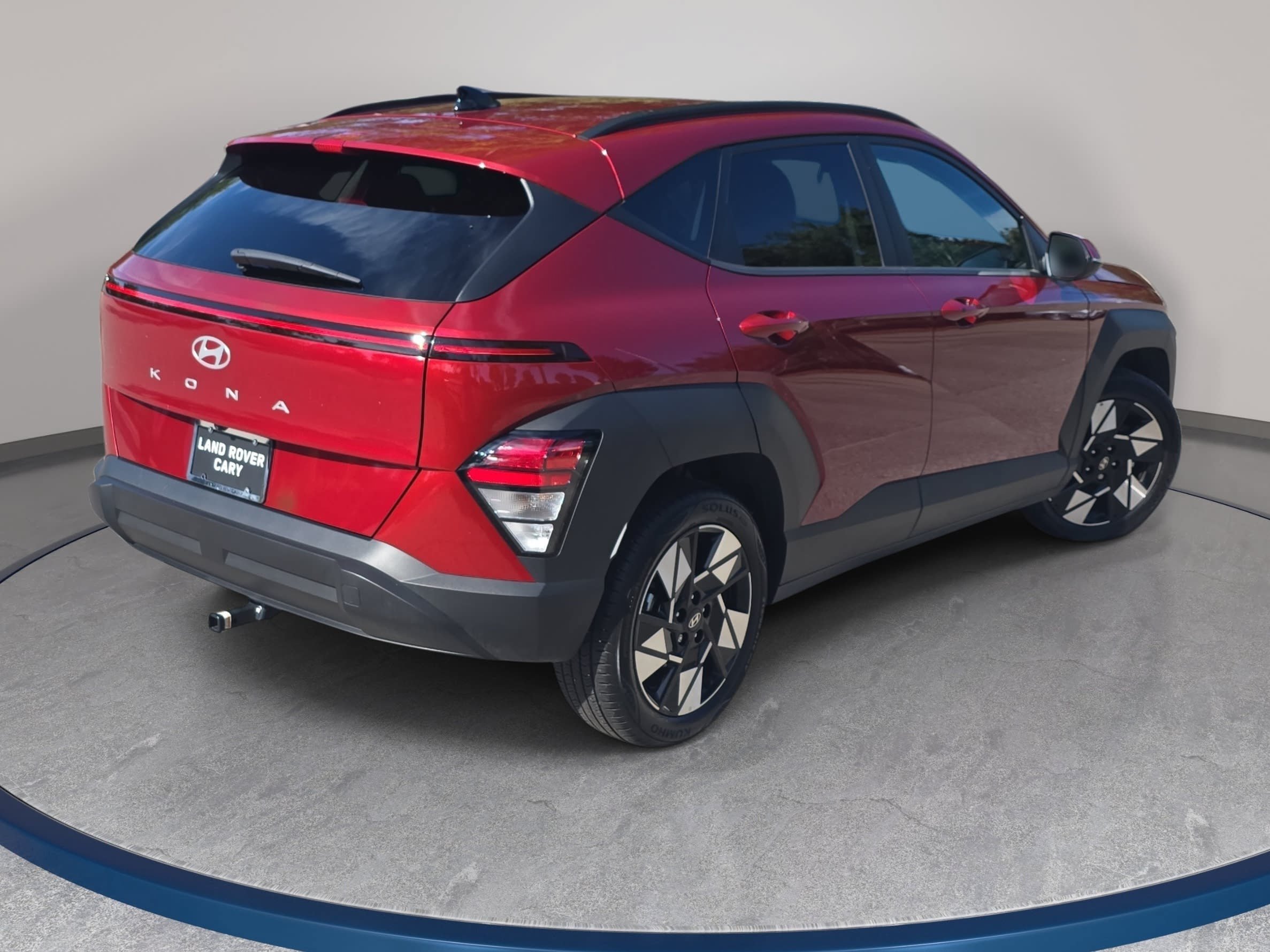 Used 2025 Hyundai Kona SEL FWD image 5