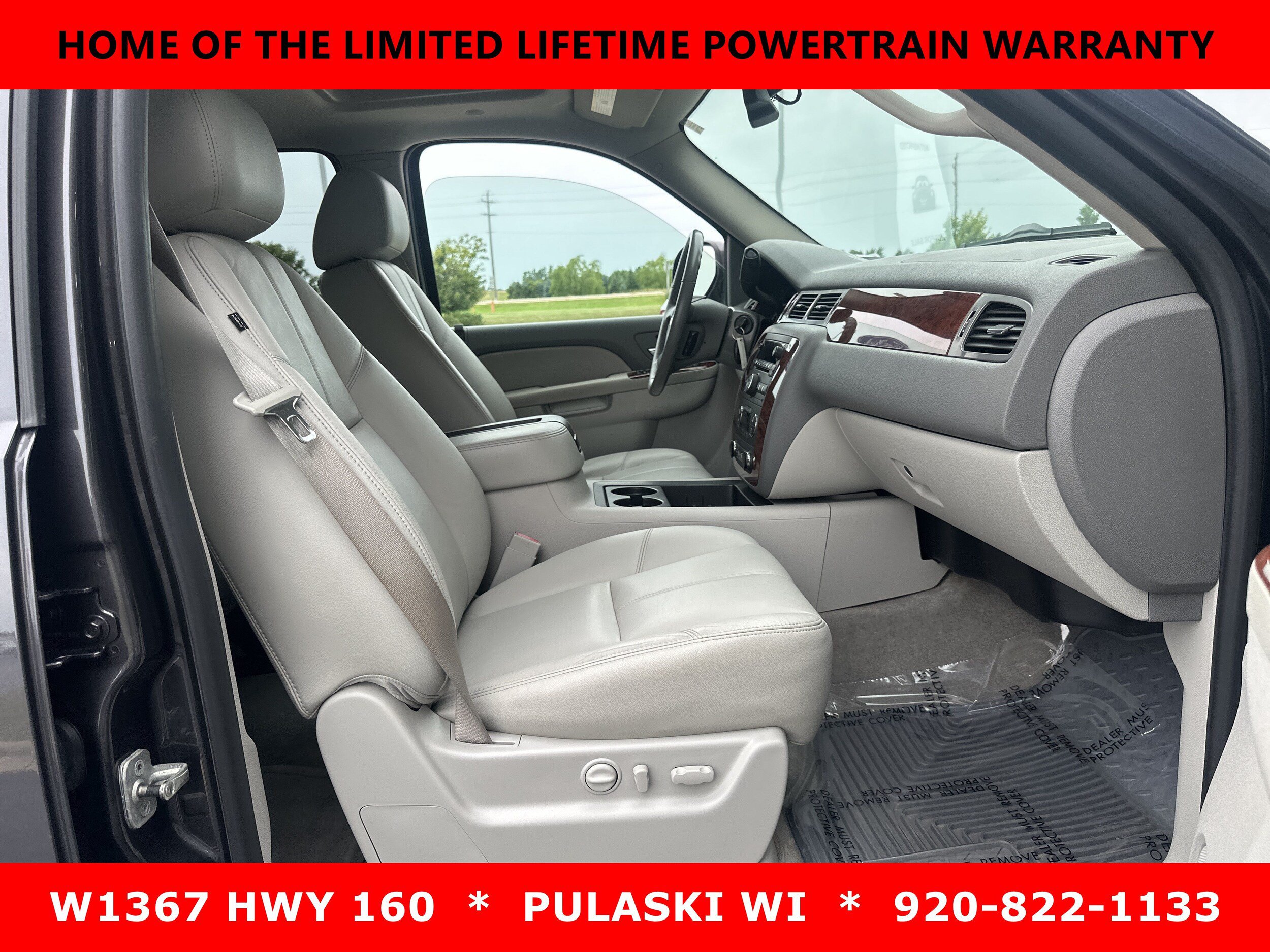 Used 2010 Chevrolet Avalanche LT w/ Luxury Package AWD/4WD image 4