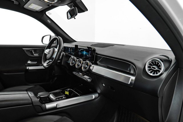 Used 2021 Mercedes-Benz GLB 35 AMG 4MATIC image 8