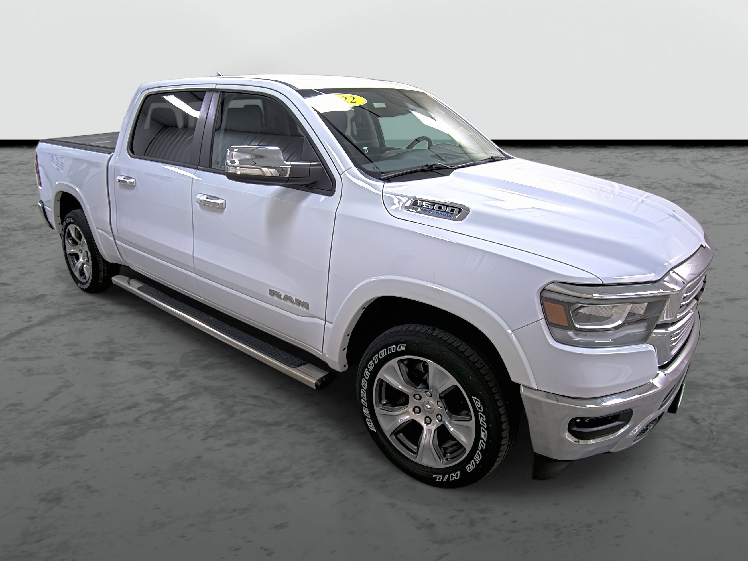 Used 2022 RAM 1500 Laramie AWD/4WD image 5
