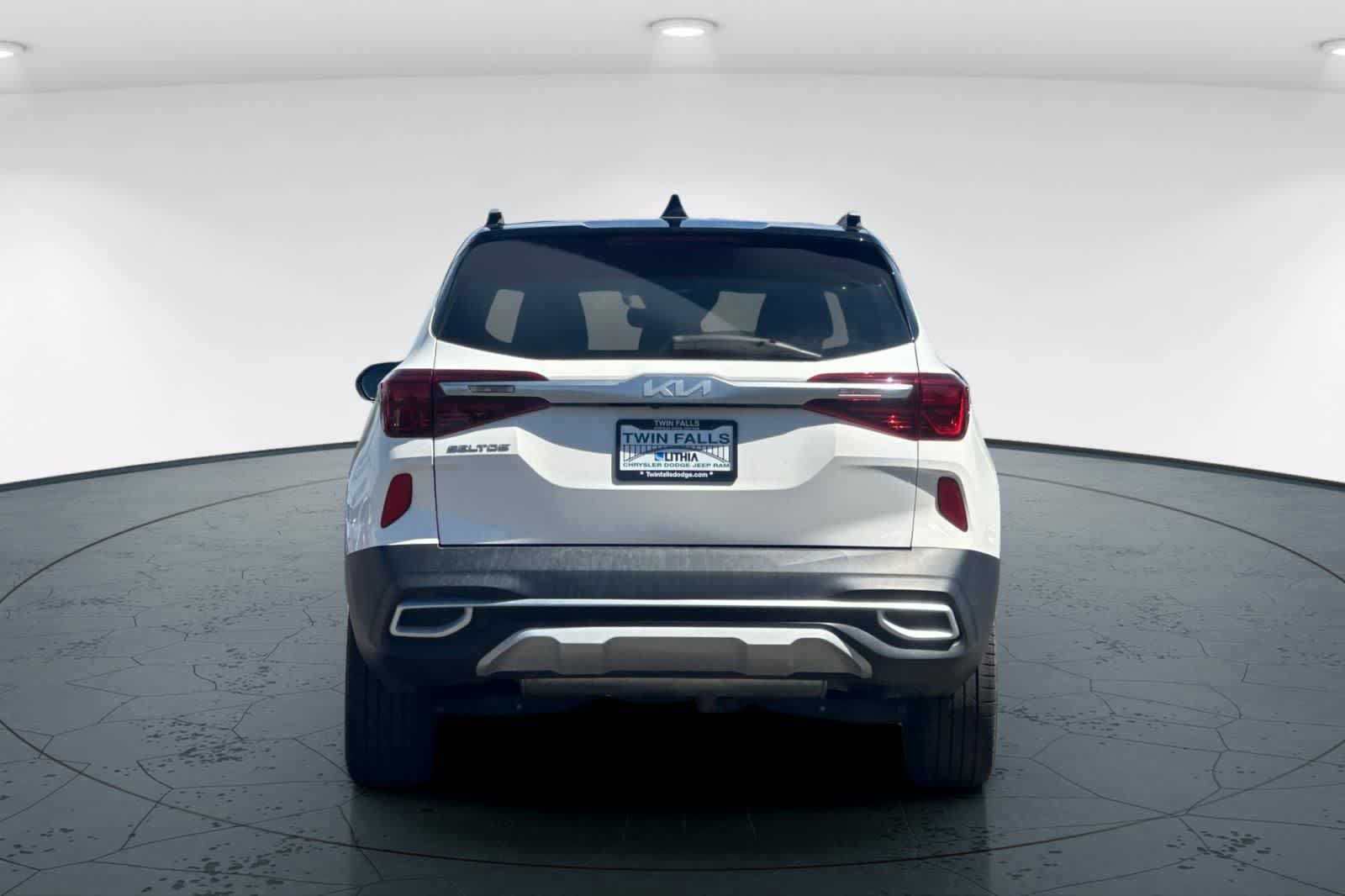 Used 2023 Kia Seltos SX AWD/4WD image 7