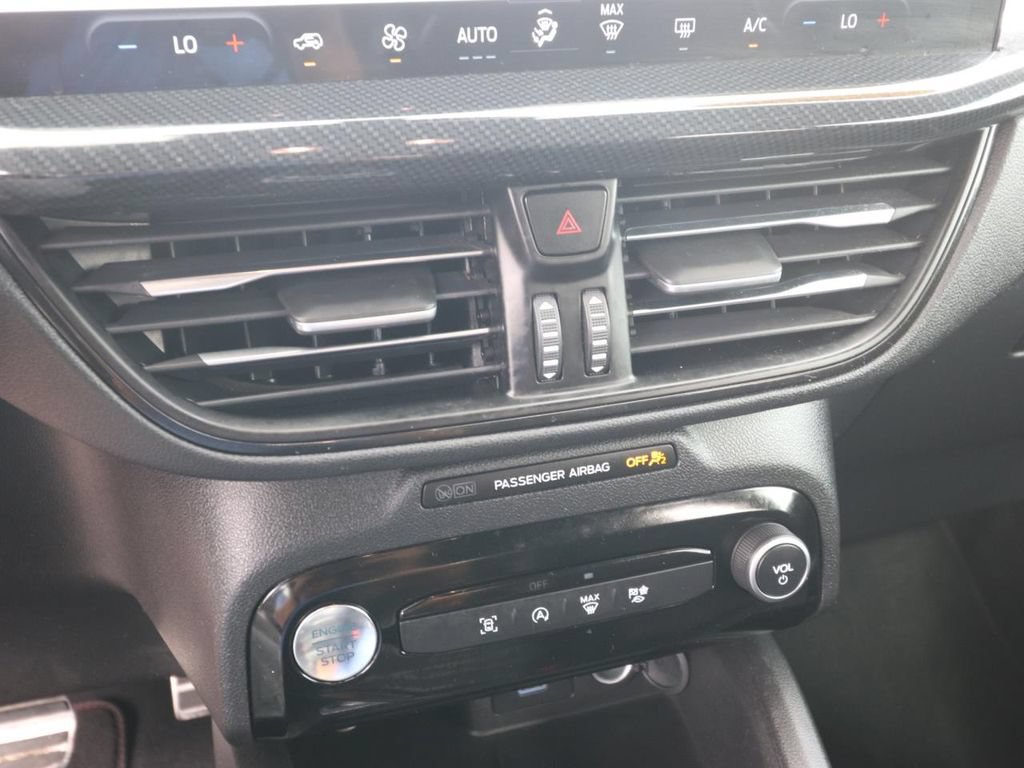 Used 2023 Ford Escape ST-Line w/ Tech Pack #1 FWD image 21