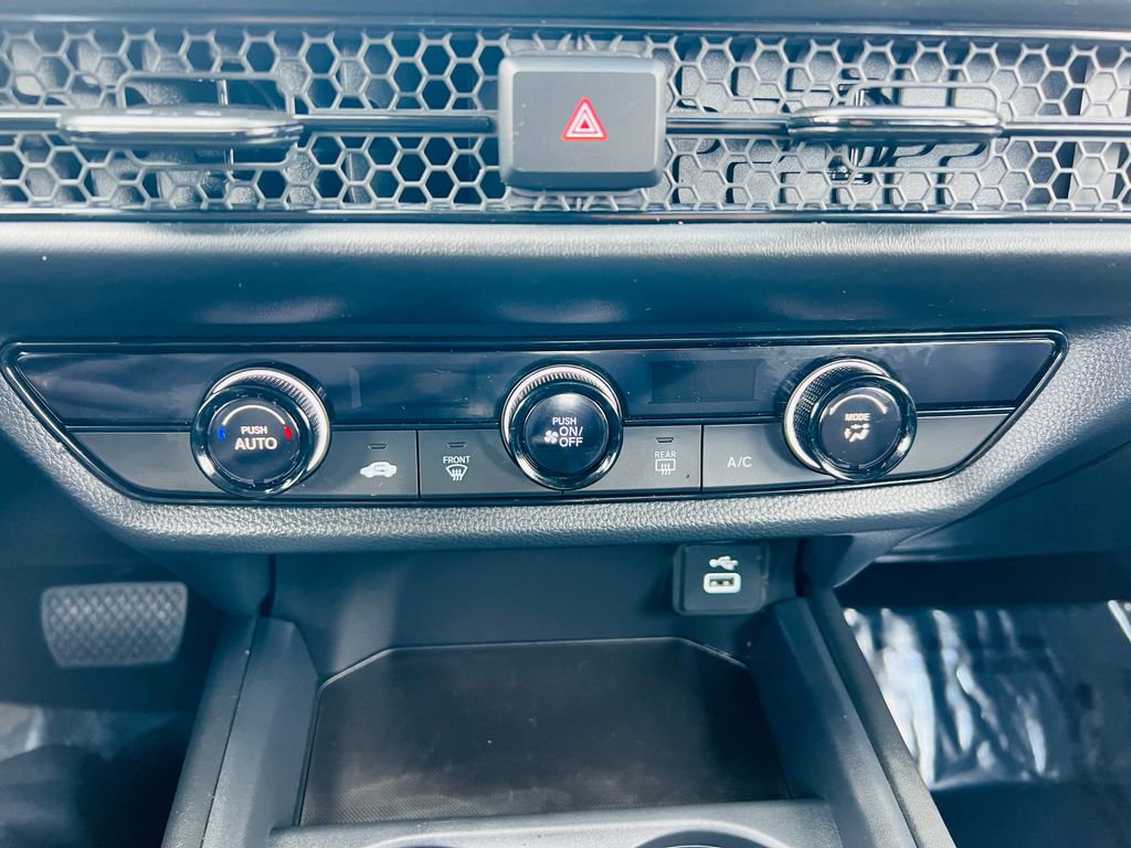 Used 2024 Honda HR-V LX image 25