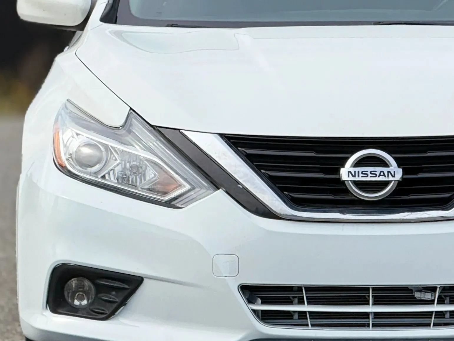 Used 2018 Nissan Altima 2.5 SV FWD image 11