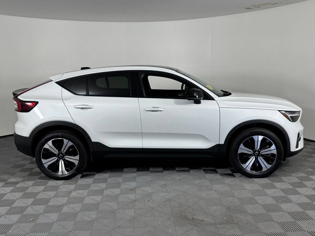 Certified 2023 Volvo C40 Recharge Core AWD/4WD image 5
