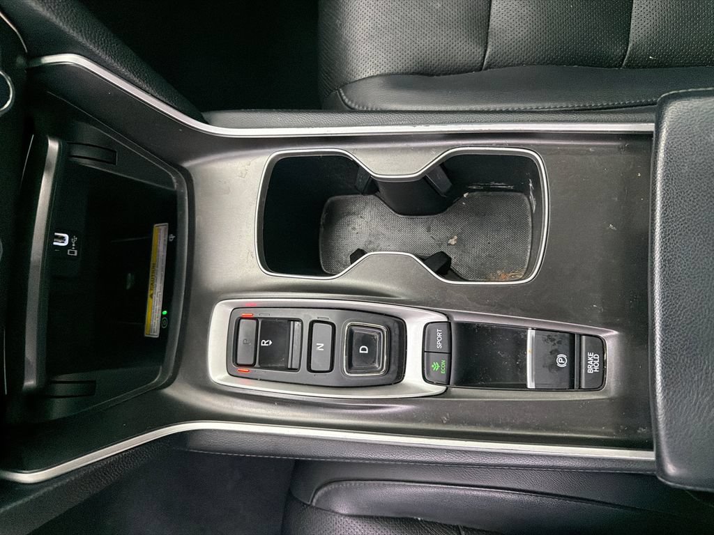 Used 2018 Honda Accord Touring image 31
