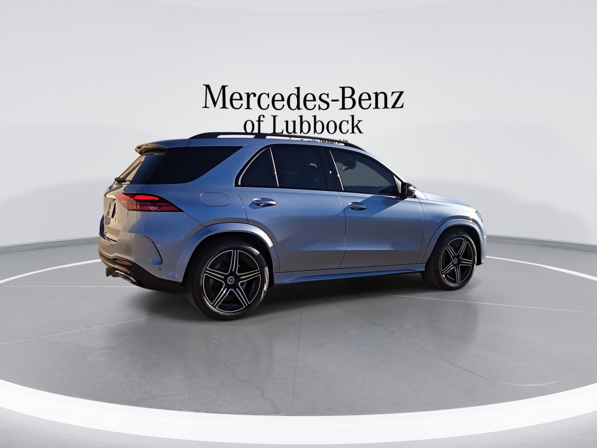 New 2026 Mercedes-Benz GLE 580 4MATIC image 8