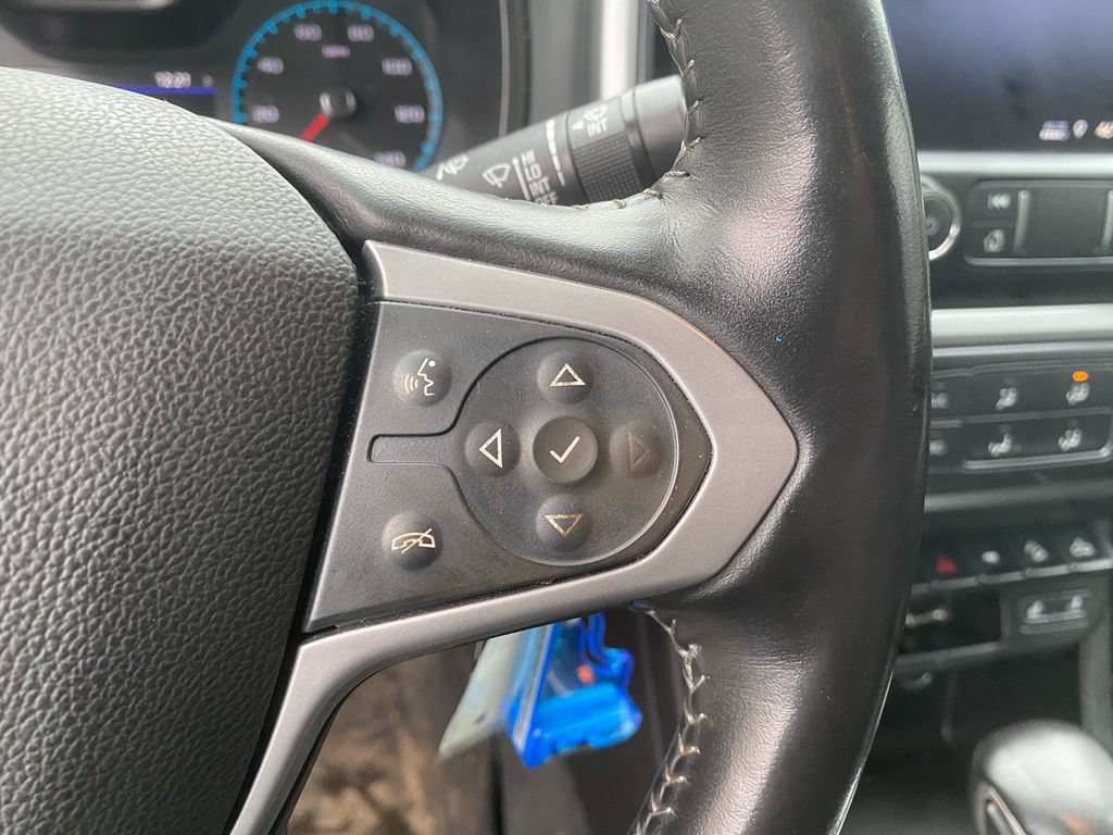Used 2022 Chevrolet Colorado ZR2 AWD/4WD image 17