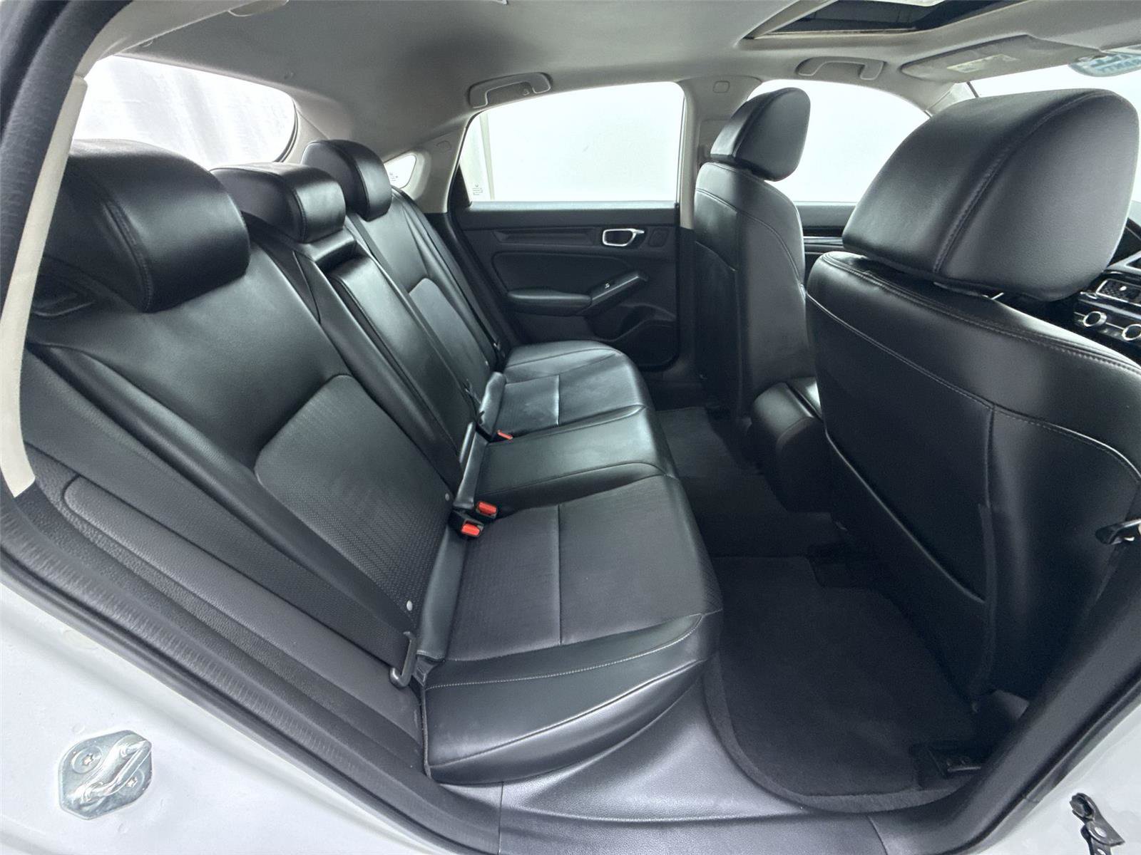 Used 2022 Honda Civic EX-L image 31