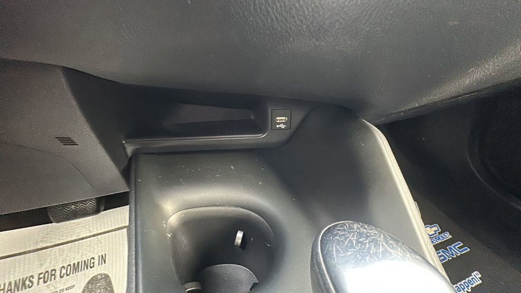 Used 2021 Toyota C-HR LE image 23