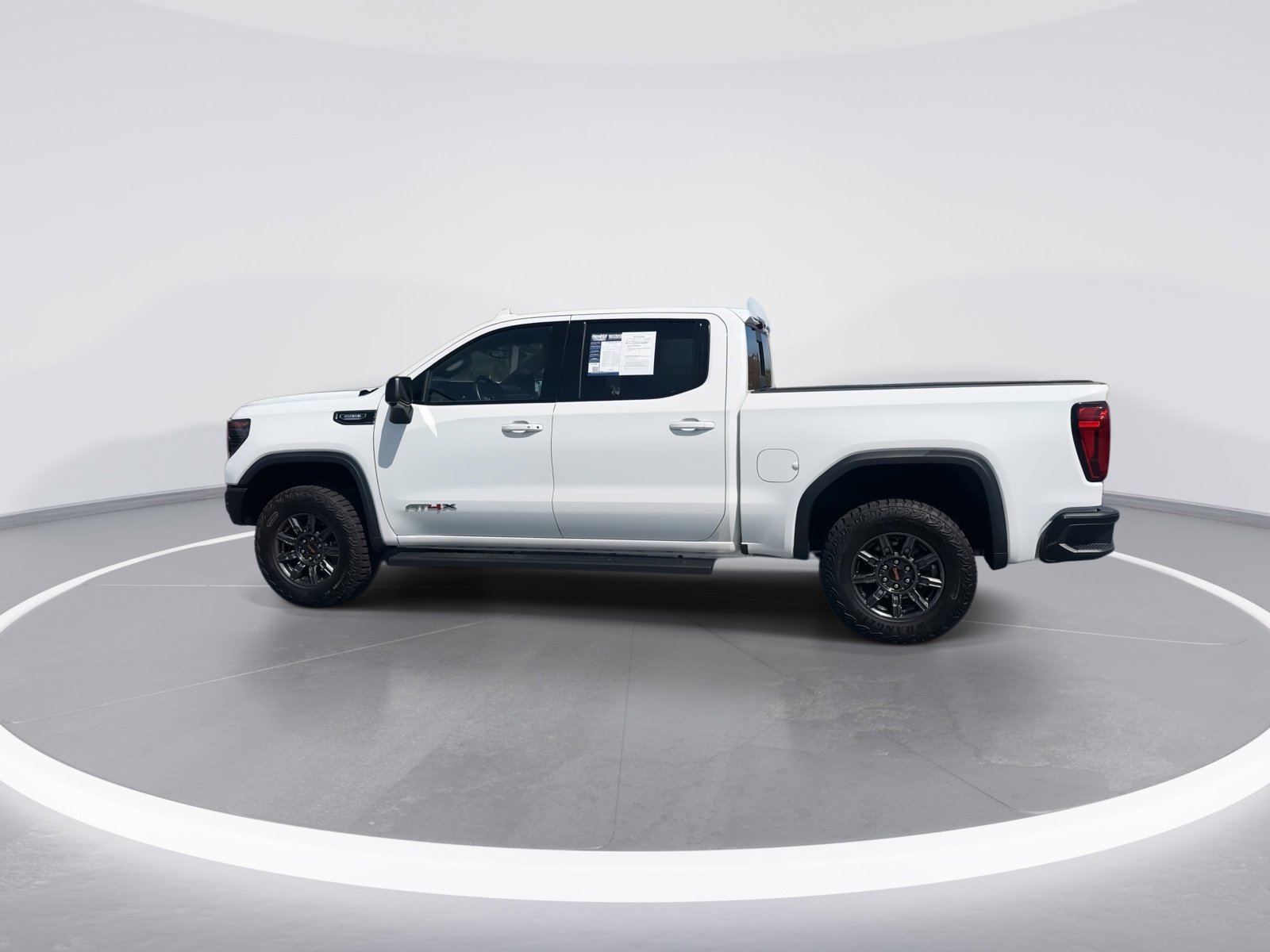 Used 2024 GMC Sierra 1500 AT4X image 6