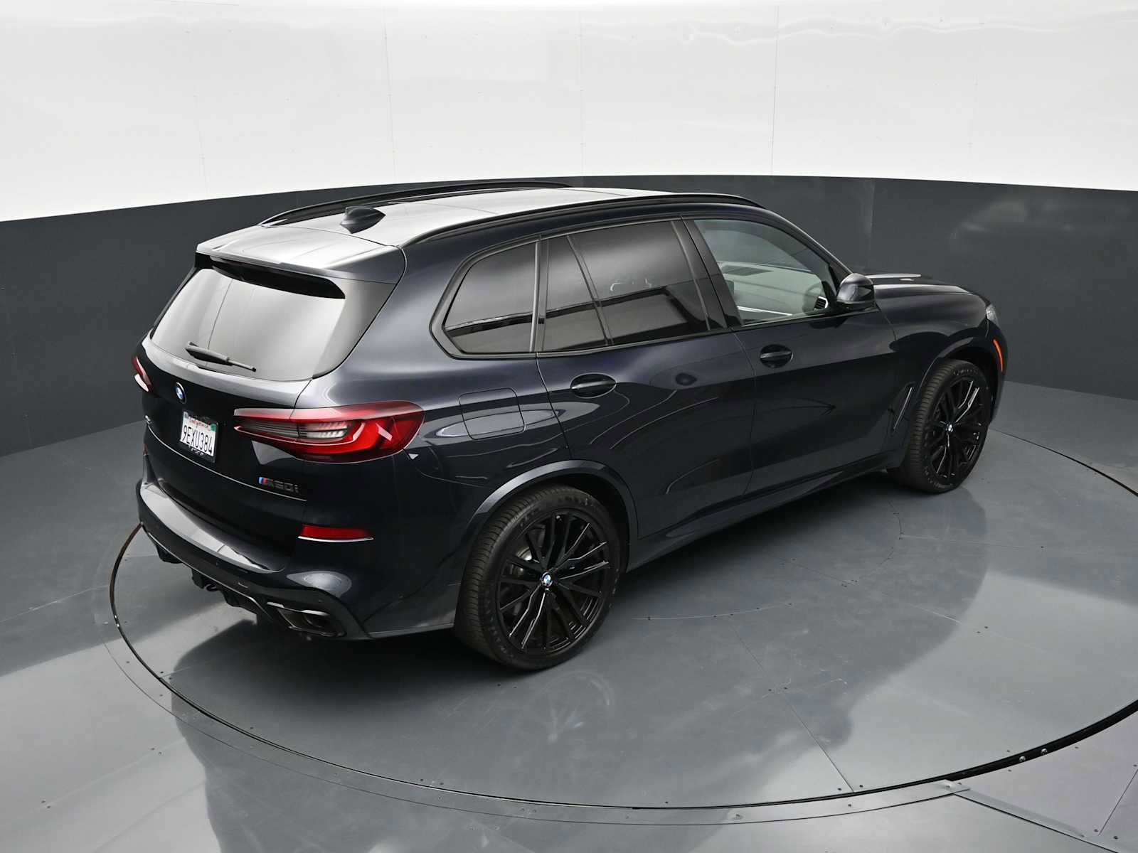 Used 2023 BMW X5 M50i w/ Executive Package image 20