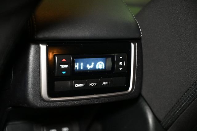 Used 2022 Subaru Ascent Premium w/ Convenience Package image 55