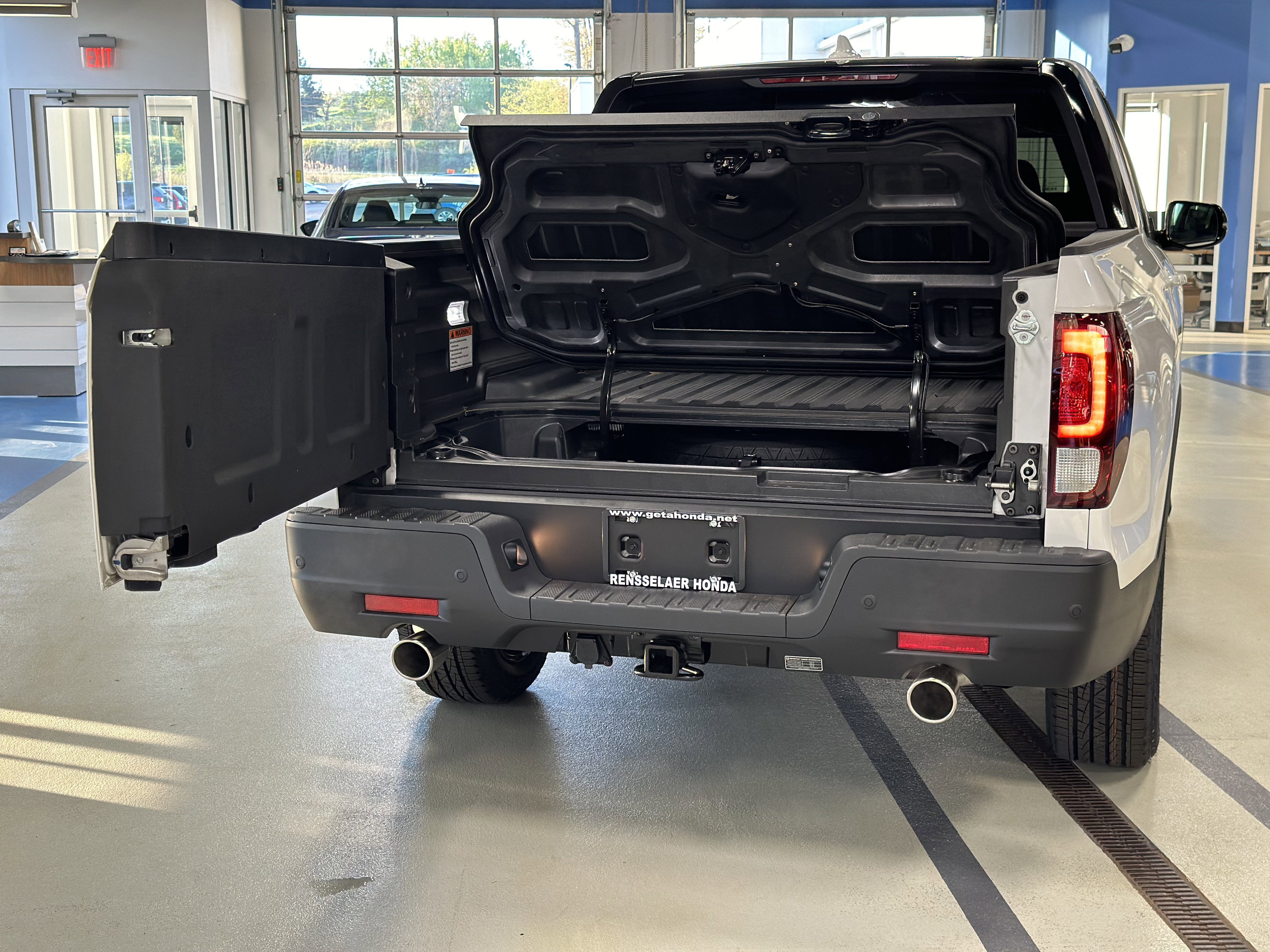 New 2026 Honda Ridgeline Black Edition image 7